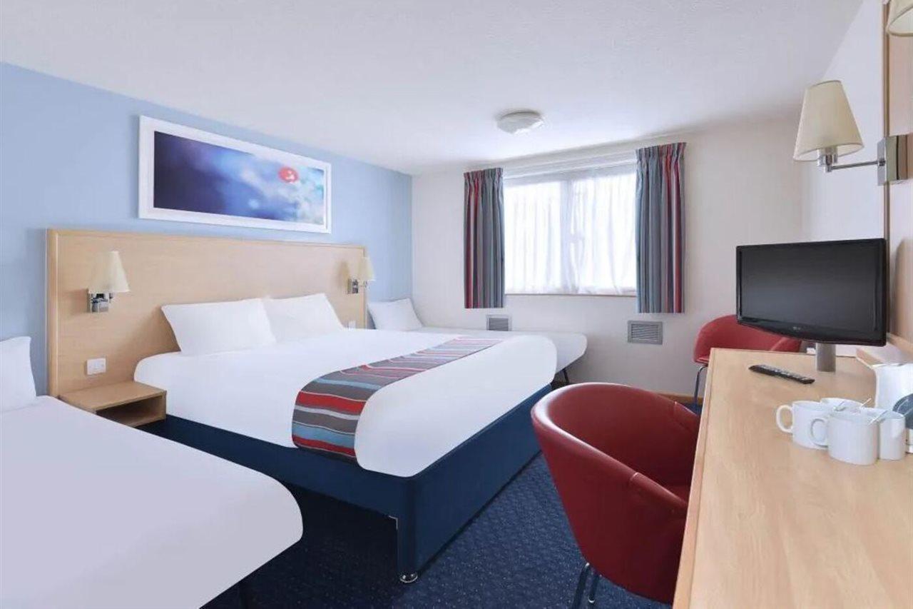 Travelodge Oswestry Zewnętrze zdjęcie