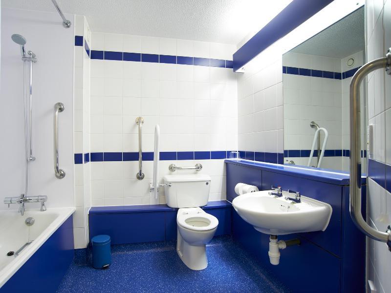 Travelodge Oswestry Zewnętrze zdjęcie