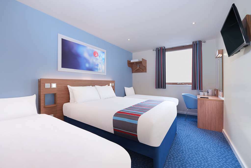 Travelodge Oswestry Pokój zdjęcie